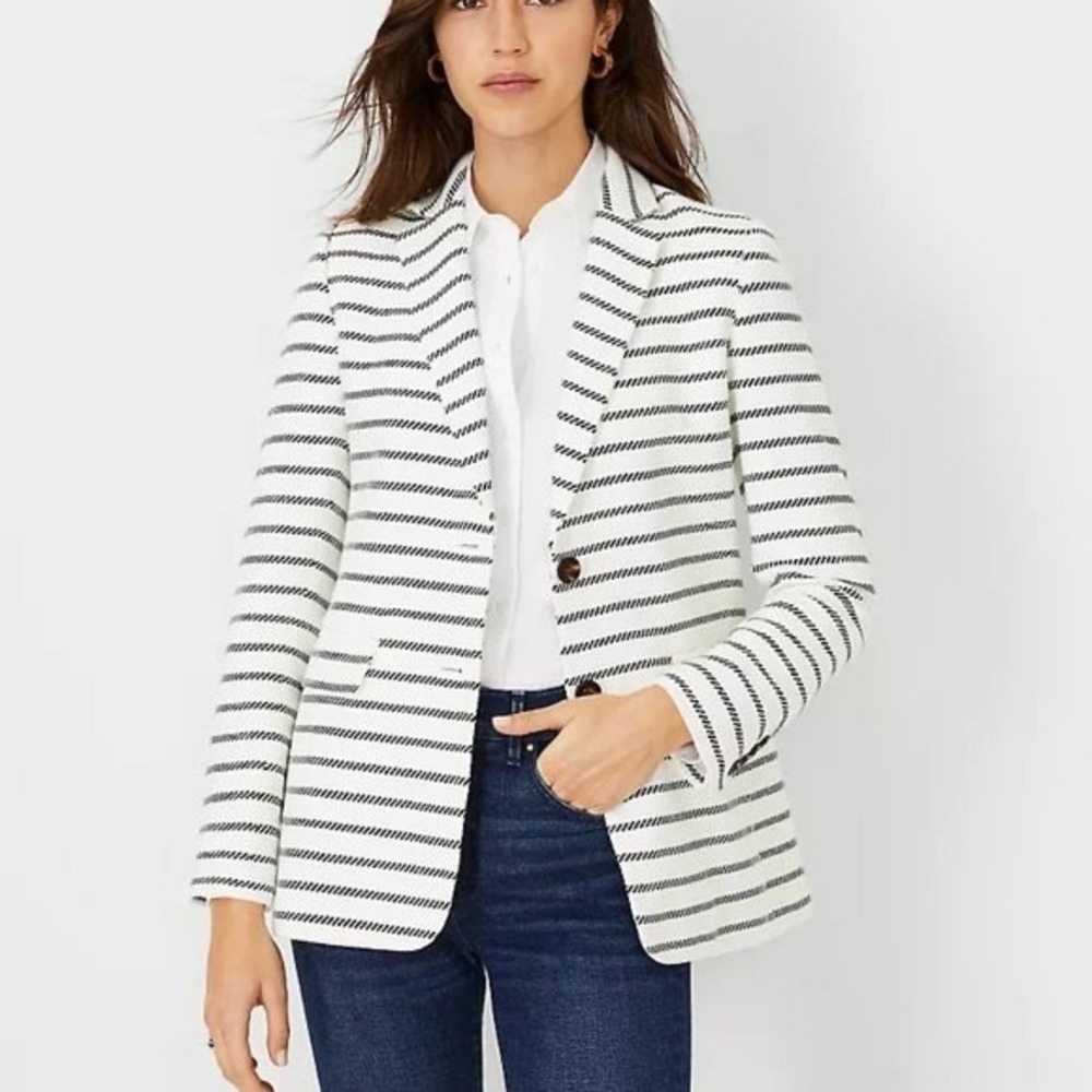 Ann Taylor Womens White Navy Blue Striped Textured Two Button Blazer Size 0